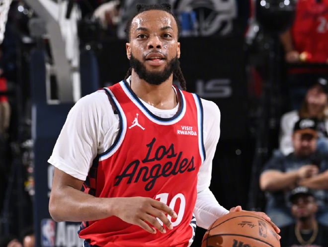 马刺大胜快船，加兰防守漏洞成关键败因